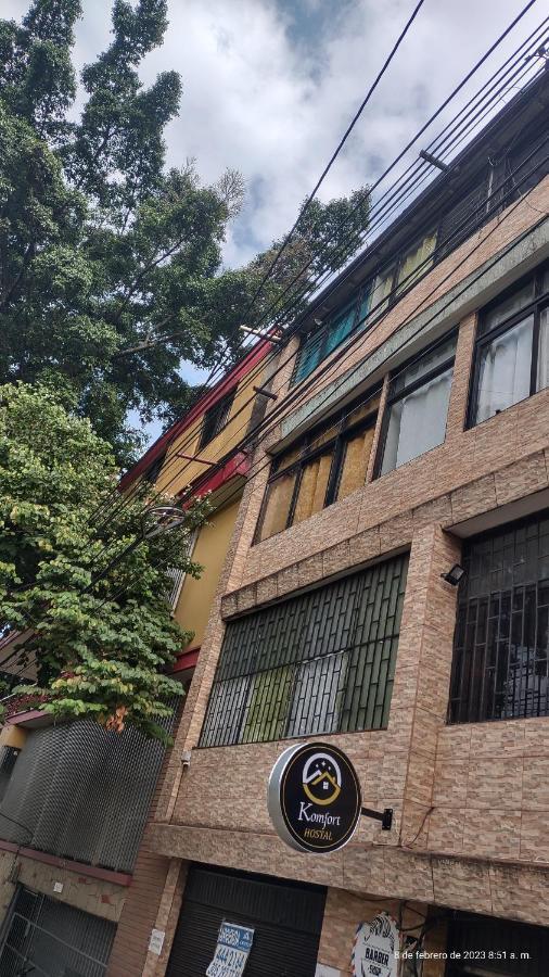 Hostal Komfort Medellín Extérieur photo